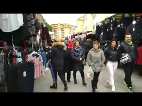 Bisogna convertirsi al Vangelo! - Predicazione al mercato di Eboli 10/03/2018