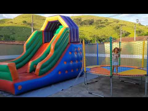 Tobogã com Pula pula