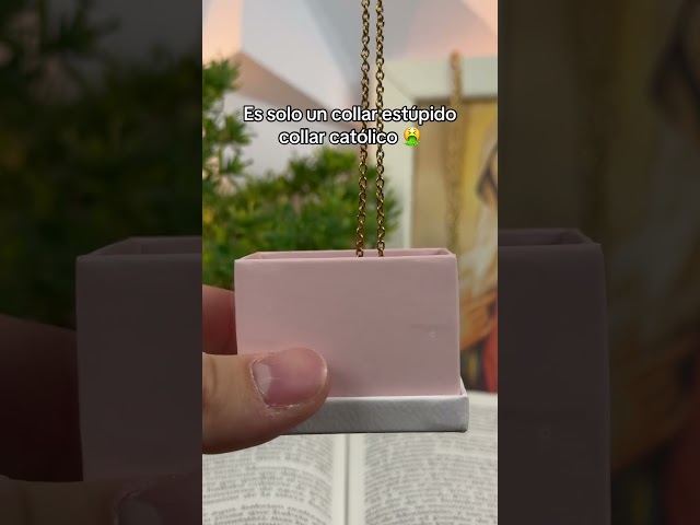Vídeo relacionado con COYUN Piedra Luna Collar Regalo para Mujer Collar de Piedra Lunar de Luciérnaga Collares Mujer para Mujer Cumpleaños, Navidad, Graduación, Regalo Para Hermana, Bisutería Para Mujer