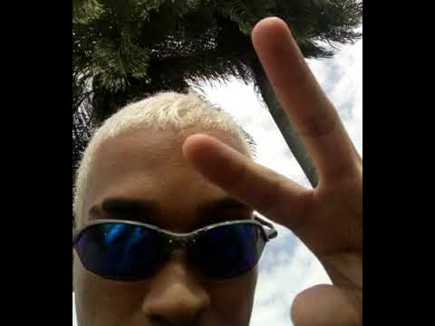 MZG Xulz w/ Ruxn - Go Crazy (prod. RUXN)