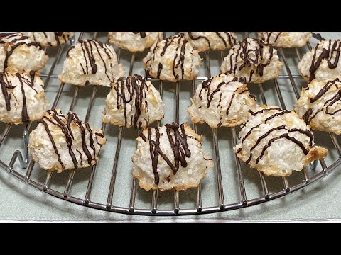 5-Ingredient Coconut Almond Macaroons | Gluten Free Cookies for the Holidays