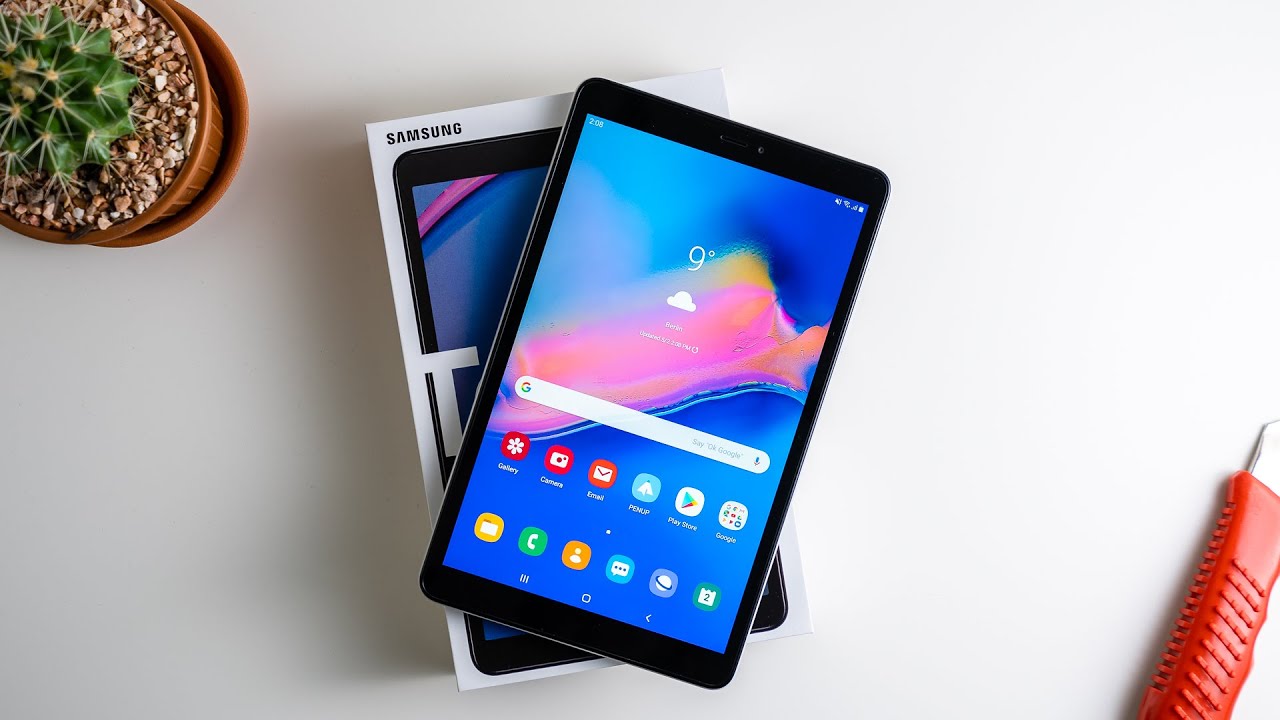 Samsung Galaxy Tab A 8.0 with S Pen Unboxing & Hands On | SM-P200 & P205