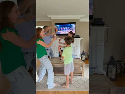 So satisfying 🥤 🤣🤣🤣 #sodapop #sajaboys #kpopdemonhunters