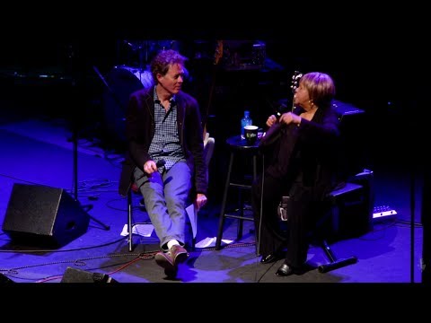 eTown On-Stage Interview - Mavis Staples