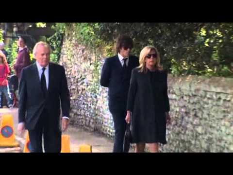 Raw: Mourners Gather for Peaches Geldof Funeral