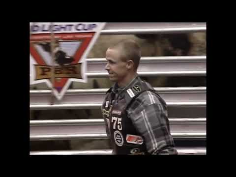 Nate Thorson vs Typhoon - 00 PBR Nashville (83 pts)