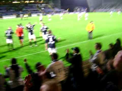 25/09/2010 Roeselare - KSK Heist 2-3 (supportersgroet spelers)