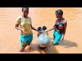 AFRICAN VILLAGE LIFE BATHING AT THE RIVER ️ ️