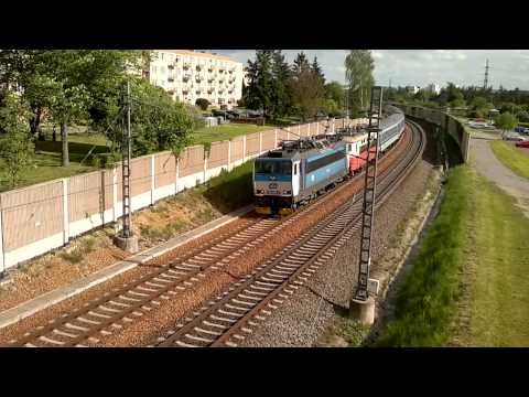 Lokomotivy ČD 362.085 a ČD 242.245, R 640, Tábor