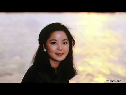 你怎么说/Ni zen me shuo - Teresa Teng [Pinyin-Engsub]