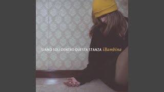 Siamo soli dentro questa stanza Music Video