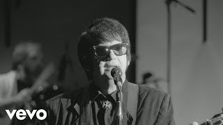 Roy Orbison - The Comedians (Black &amp; White Night 30)