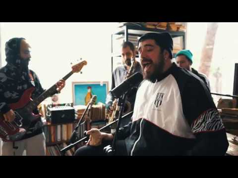 Kamufle - Kimin Doğrusu // KİTAPÇI