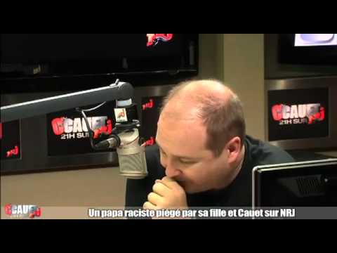 Un papa raciste piégé par Cauet.mp4