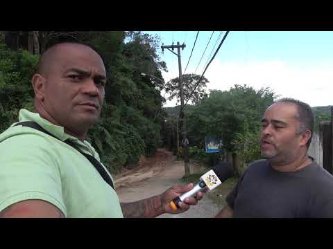 Marquinhos do Táxi descobre um cano misterioso na SPA 070/230 Estrada Velha de Juquitiba .