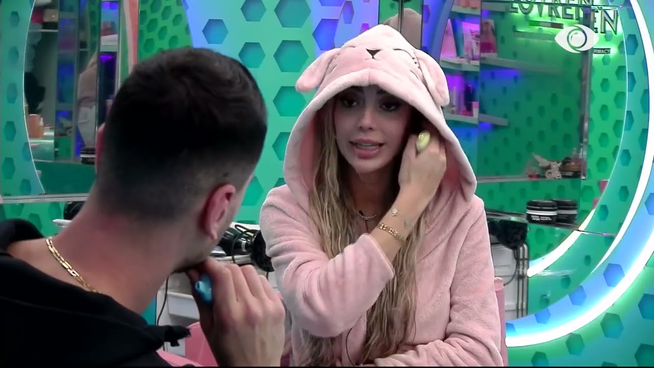 “Mos bëj sikur s’ke dëgjuar bisedën”/ Vijon diskutimi Mateo-Brikena: Shqip fola…