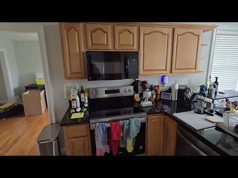 Upscale Bangor 4 Br 3 Bath Exec Colonial - 96 Lasalle Bangor