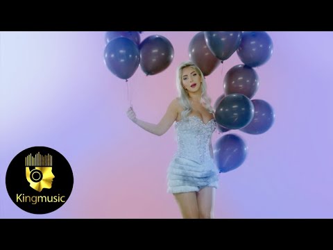 Aleyna Dalveren Ft. Doğuş - Giden Gider - (Official Video)