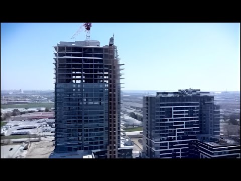 Universal City, Pickering