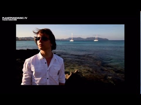 Sam Walkertone feat. Lyssa Milneaux - to nowhere - (Official Video)