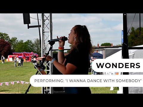 Wonders - I Wanna Dance With Somebody (Live)