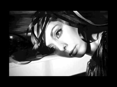 Catherine AD aka The Anchoress -  He Hit Me (And It Felt Like A Kiss) (The Crystals cover)