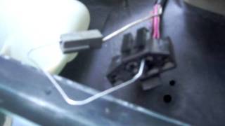 Lincoln town car paper clip code trick1