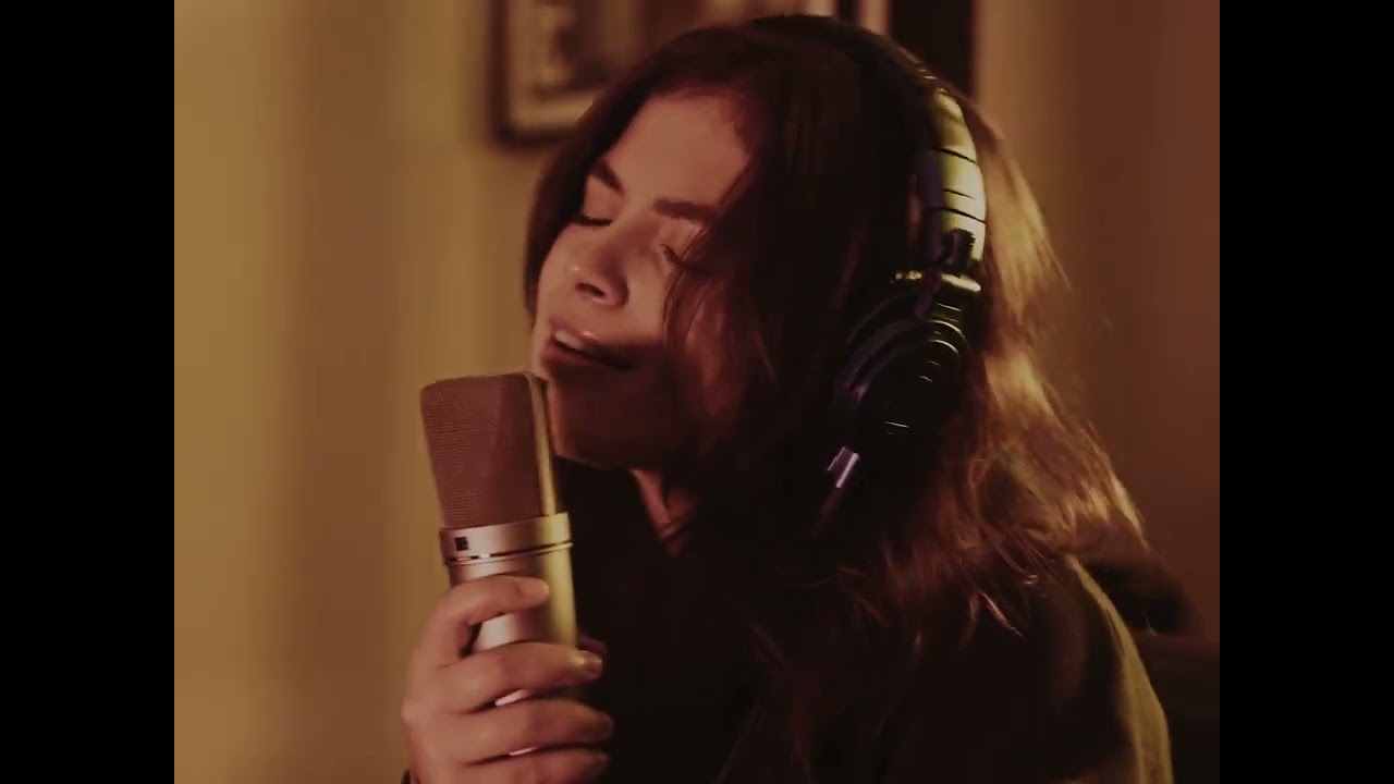 Destiny Rogers - Favorite Girl (Live Acoustic) Official Video