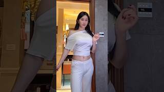 Download lagu Amazing Chinese girl perform 😍| The World Famous Chinese Dance cover 🇺🇲 | mp3