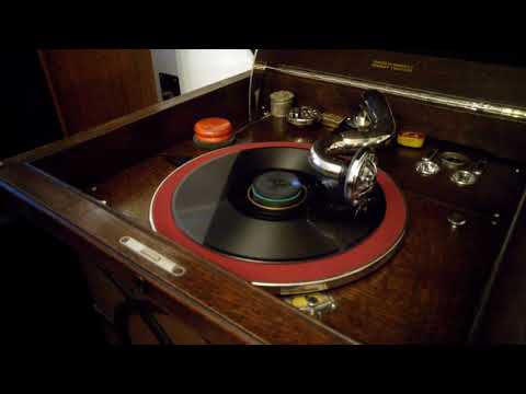 UNDERNEATH THE ARCHES (Bud Flanagan) - Andrews Sisters - Decca 24490 B - 1948