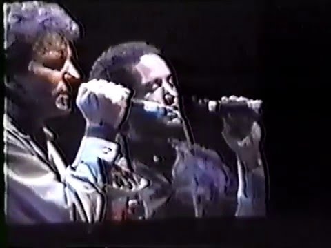 Pearl Jam - 2001-10-20 Mt View, CA (Full Concert)