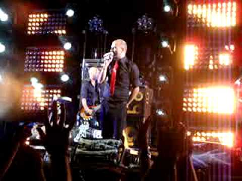 Subsonica-Istrice (live Parma).MPG