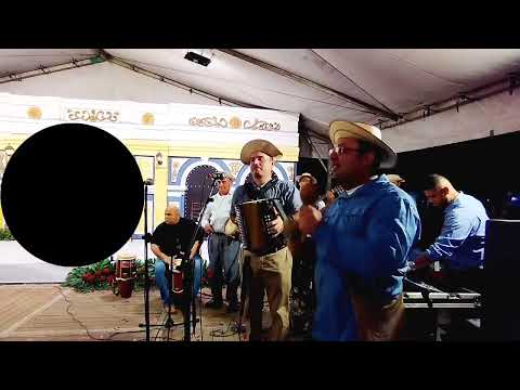 Cumbia atravesá Tilda y Victoriano, ejecuta Óscar Carrasco. Festival de la cumbia y el Tambor 2022.