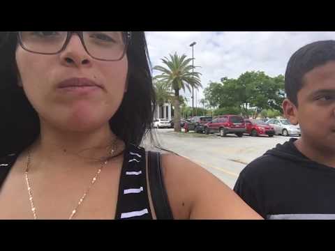 vlog #9 de compras en el mall/ mi pollito se enfermó