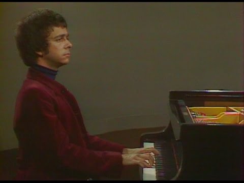 Cyprien Katsaris - Jean-Baptiste Lully: Pavane