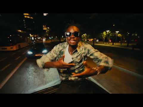 Yaw Tog - AKATAPIANO (Official Music Video)