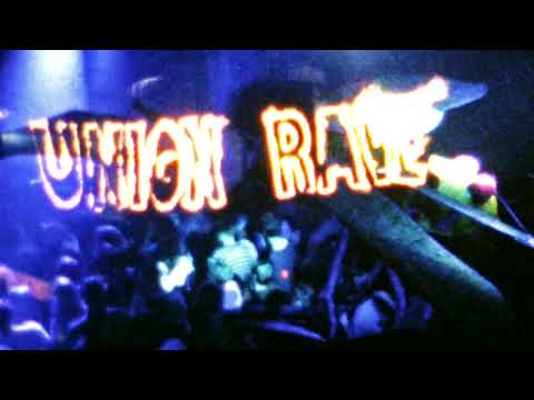 Tor 3 Düsseldorf Union Rave im Oktober 1994