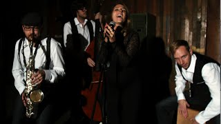 Frisk Party Band | Runaway Baby [Bruno Mars Cover]