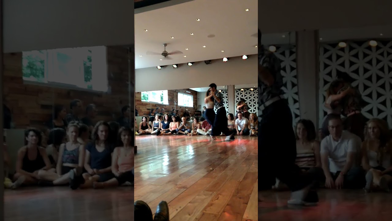 Roque Bravo - Ekaterina Semenova 2/4 "Derecho Viejo" de los Reyes del Tango