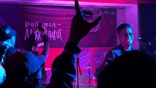 Download lagu Rumahsakit - Sandiwara Semu (Live at Krapela, Jakarta 4/8/2024) mp3