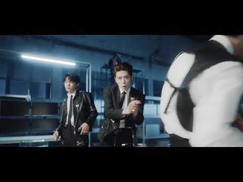 Attō-teki na miryoku ni urumu hitomiOmowase buri na shigusa niSokkenaku