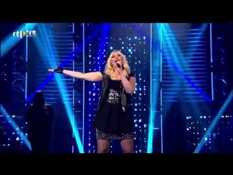 Clash  Emmaly Brown vs Daisy van Lingen voice of Holland  Liveshow