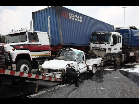 Ultimate North American Car Driving Fails Compilation | Car Crashes In America 2018