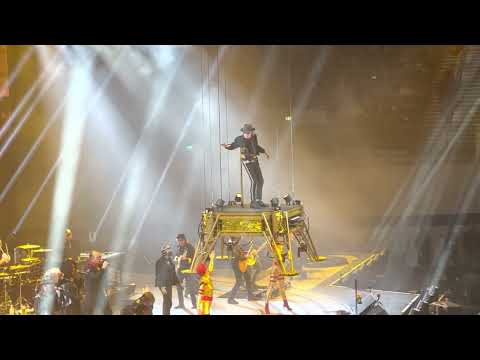 Udo Lindenberg - Udopium Live 2022 in Bremen am 03.06.22 - Intro und Honky Tonk Show