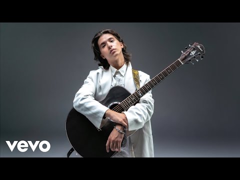 "Heart-Shaped Box" on One Guitar - Marcin (Official Video)