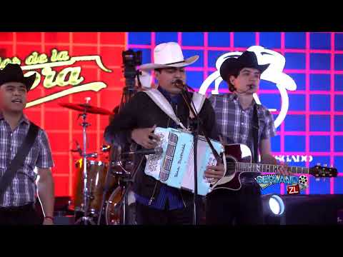 Los De  La Aurora Ft. Grupo Arriesgado - Versos Pal M (En Vivo 2022)