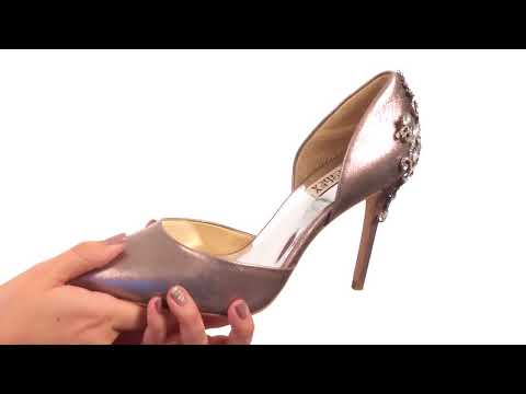 download lagu mp3 mp4 Badgley Mischka Karma, download lagu Badgley Mischka Karma gratis, unduh video klip Badgley Mischka Karma