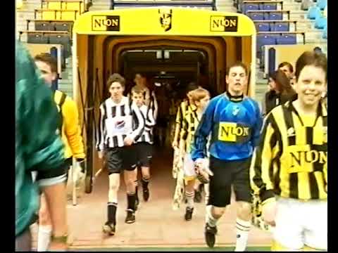 Allereerste wedstrijd Gelredome: Vitesse C1 - Eldenia C1, 15 maart 1998