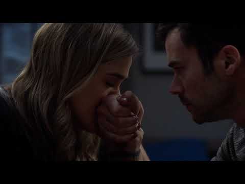 Zeke tells Michaela about the frostbites - Zekaela 2x08