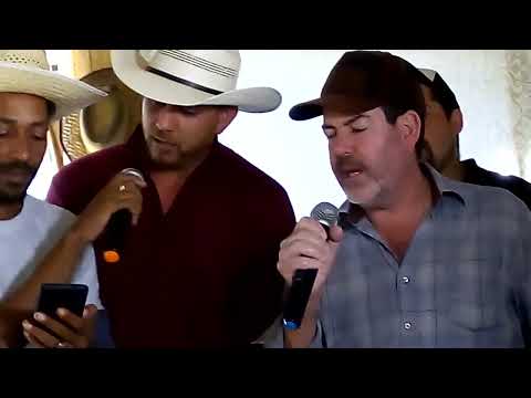 CORAL TODO MUNDO CANTANDO PAULO  VAQUERO DIVINO MG